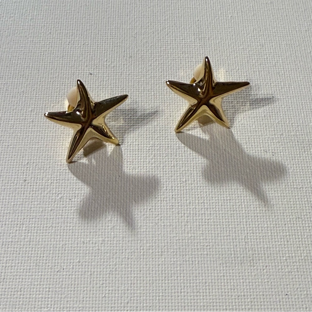 Vintage Gold Tone Starfish Clip On Earrings